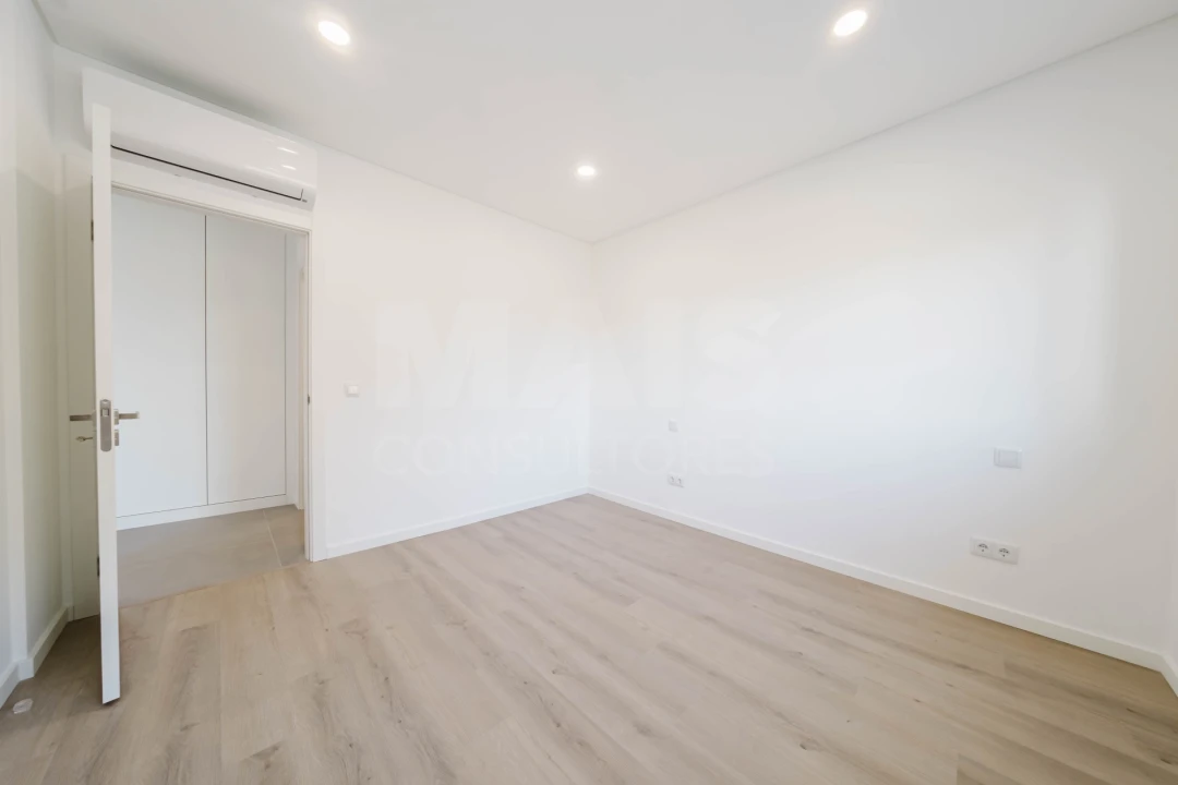 Moradia T3 para Venda em Lourinhã e Atalaia Foto 8