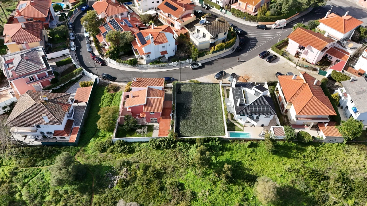Terreno para Venda em Cascais e Estoril Foto 2