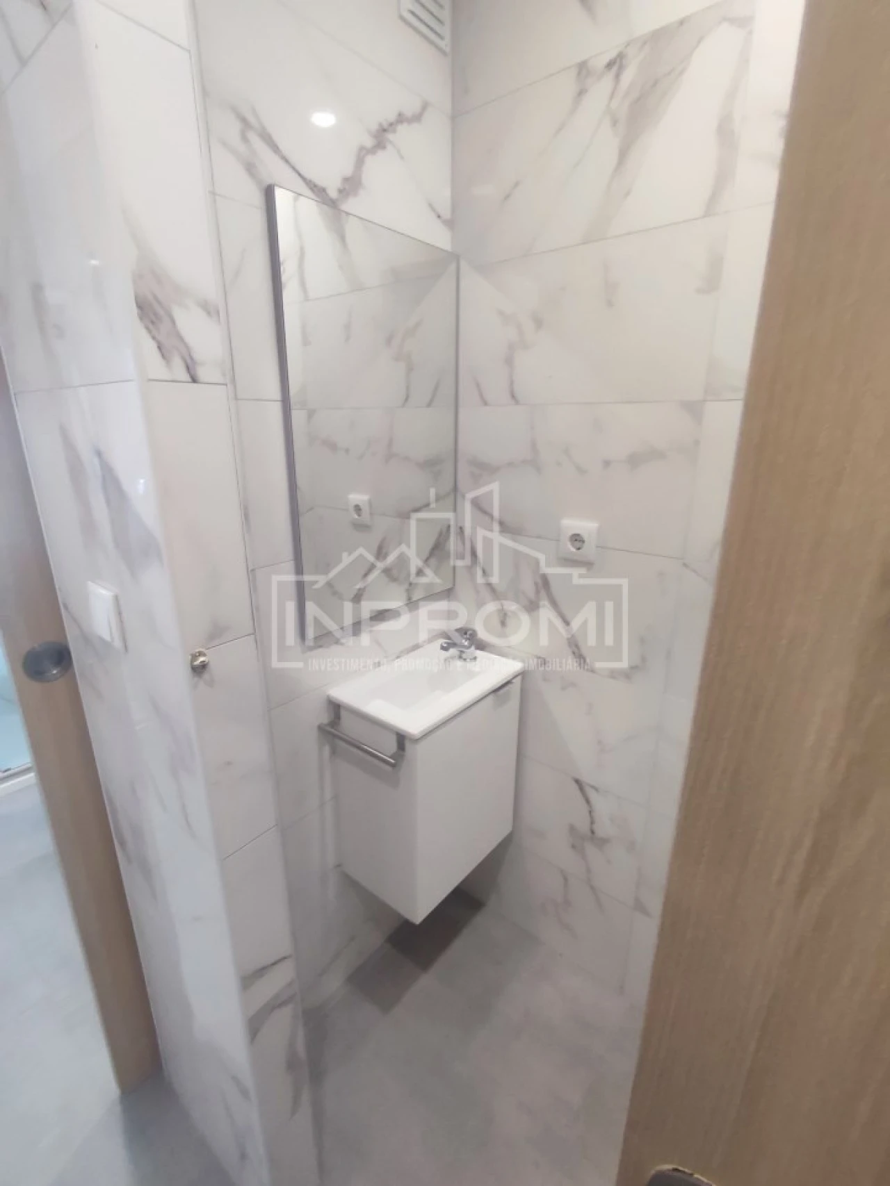 Apartamento T2 para Venda em São Domingos de Benfica Foto 23