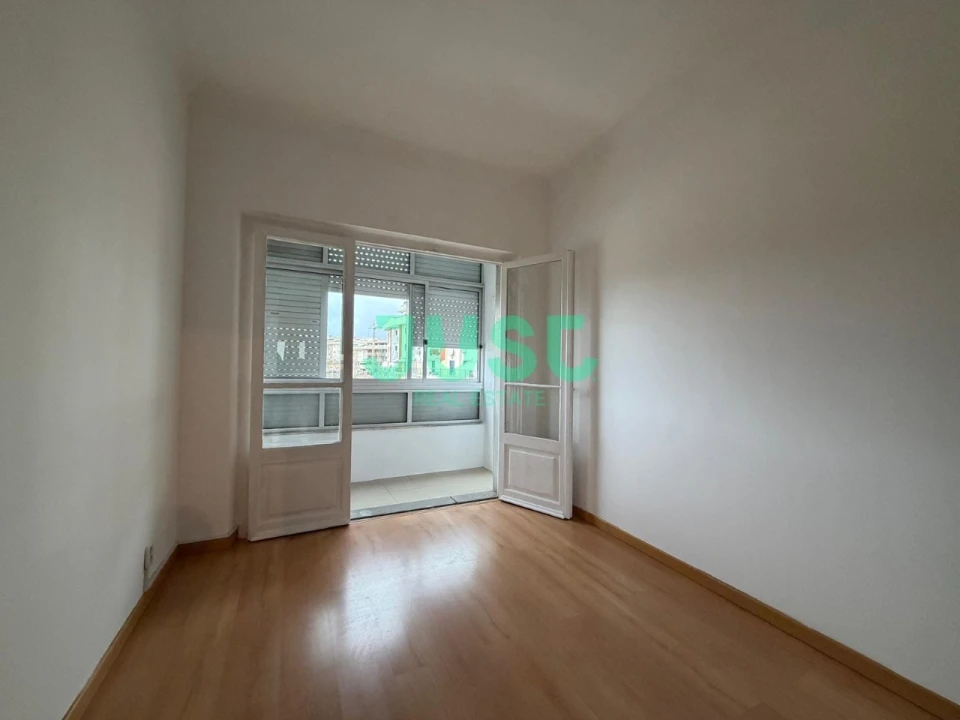 Apartamento T2 para Venda em Seixal, Arrentela e Aldeia de Paio Pires Foto 11