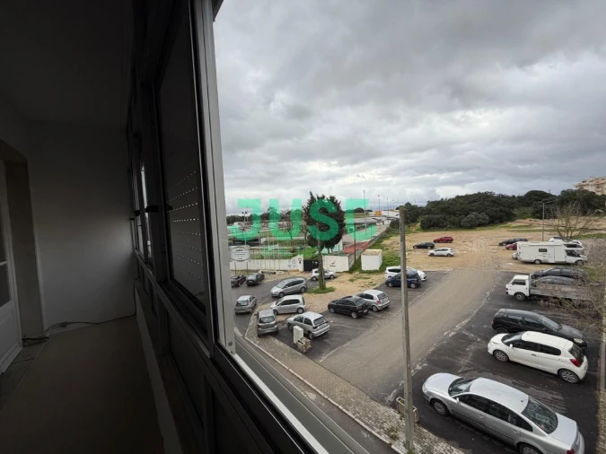 Apartamento T2 para Venda em Seixal, Arrentela e Aldeia de Paio Pires Foto 2