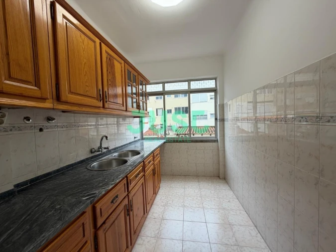 Apartamento T2 para Venda em Seixal, Arrentela e Aldeia de Paio Pires Foto 7