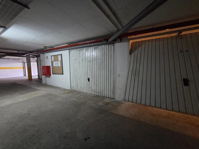 Garagem para Arrendamento em Alto do Seixalinho, Santo André e Verderena Foto 6