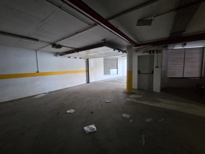 Garagem para Arrendamento em Alto do Seixalinho, Santo André e Verderena Foto 12