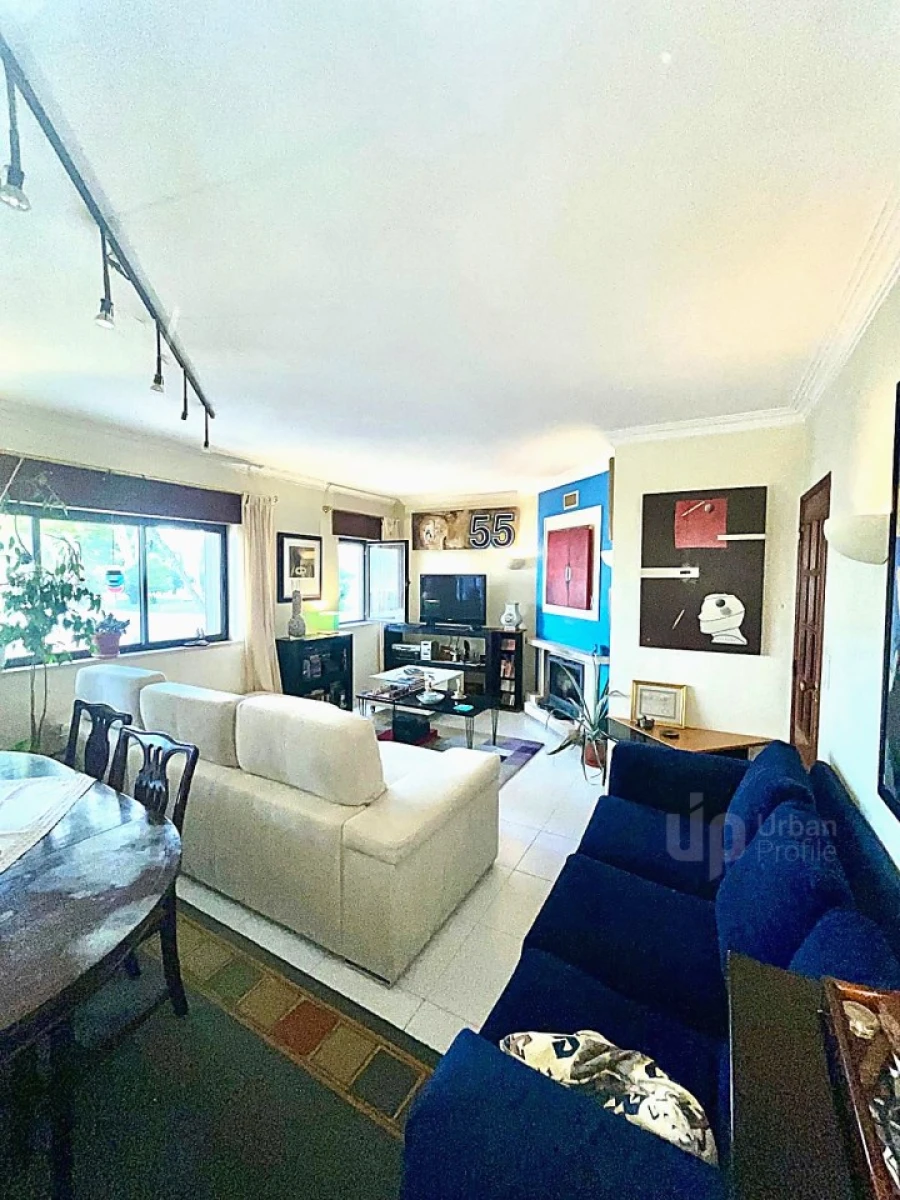 Apartamento T2 para Venda em Cascais e Estoril Foto 3