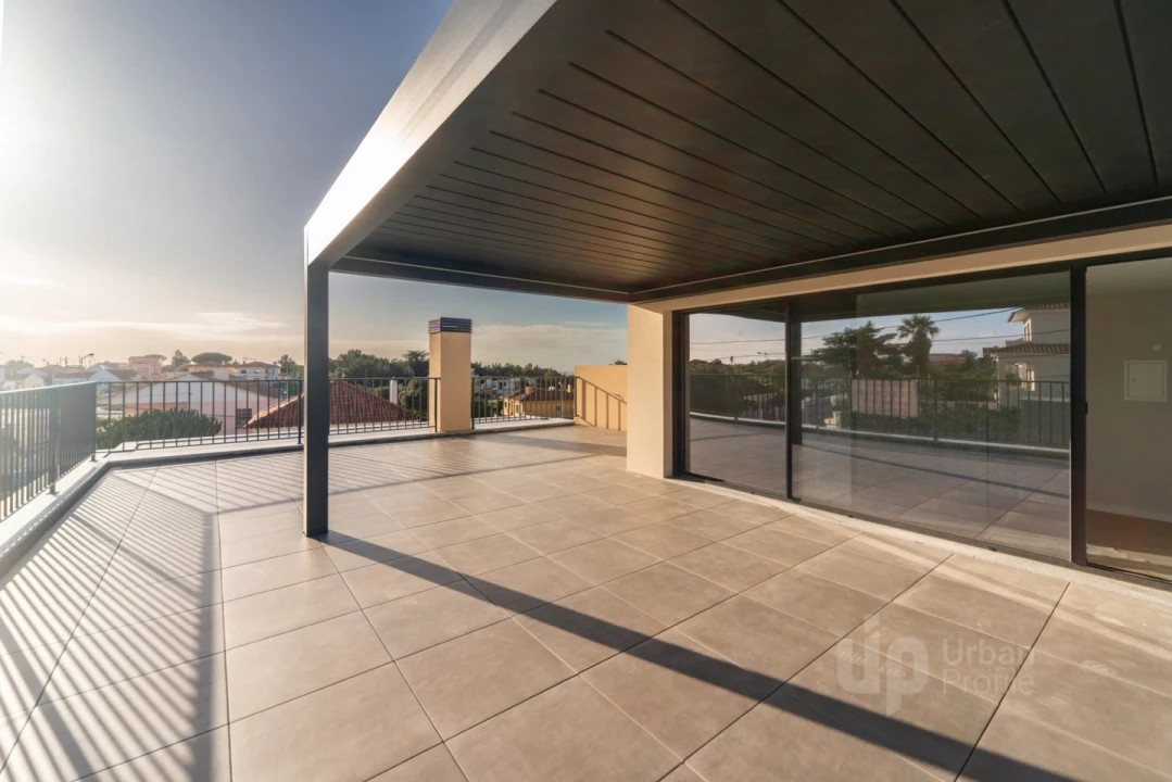 Moradia T4 para Venda em Alcabideche Foto 23