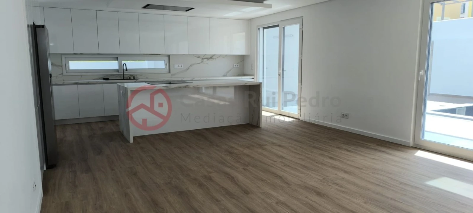 Moradia T4 para Venda em Azeitão (São Lourenço e São Simão) Foto 28