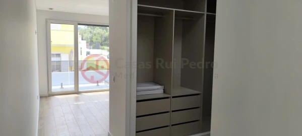 Moradia T4 para Venda em Azeitão (São Lourenço e São Simão)