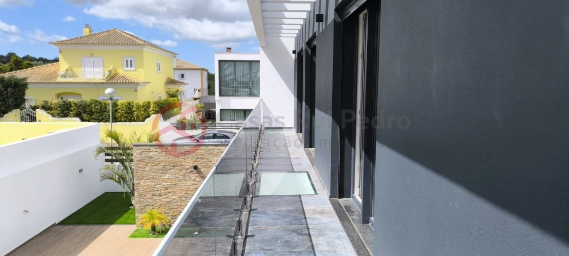 Moradia T4 para Venda em Azeitão (São Lourenço e São Simão) Foto 38