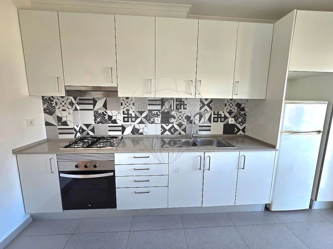 Apartamento T2 para Arrendamento em Odivelas Foto 2