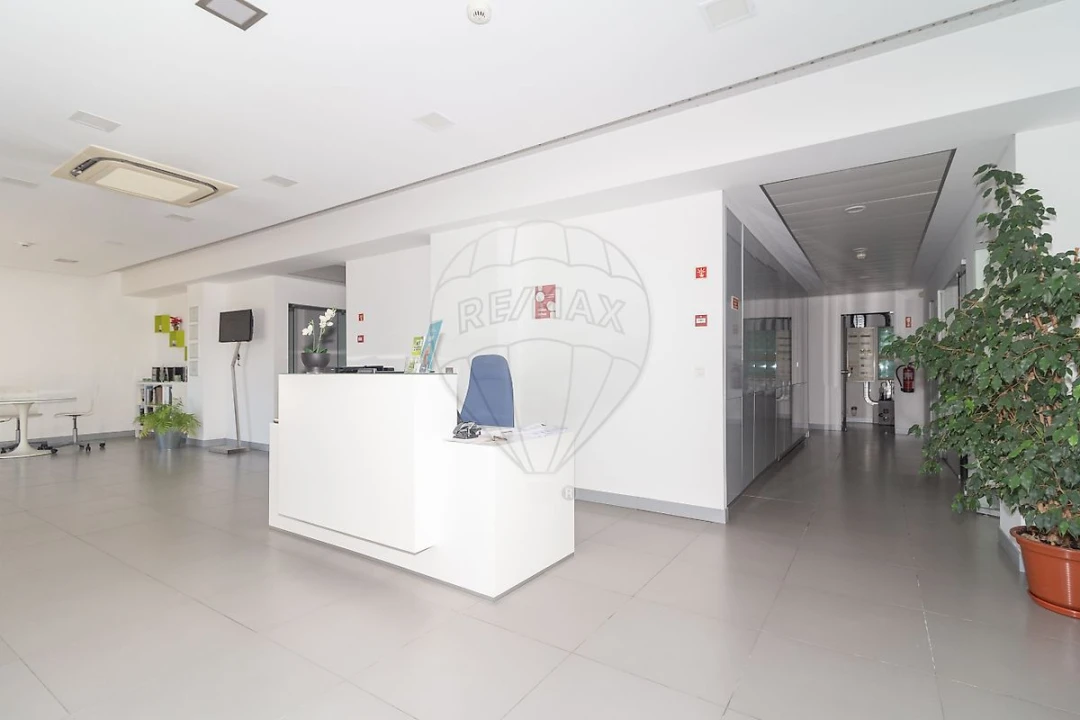 Escritório para Arrendamento em Vila Franca de Xira Foto 1