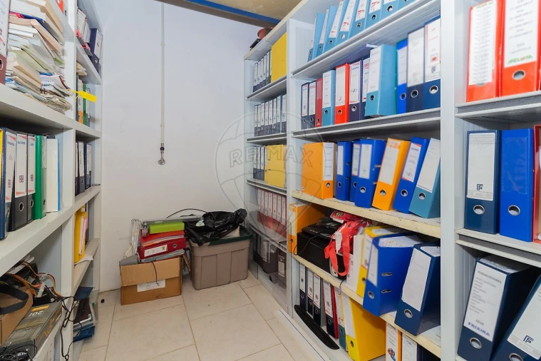 Escritório para Arrendamento em Vila Franca de Xira Foto 36