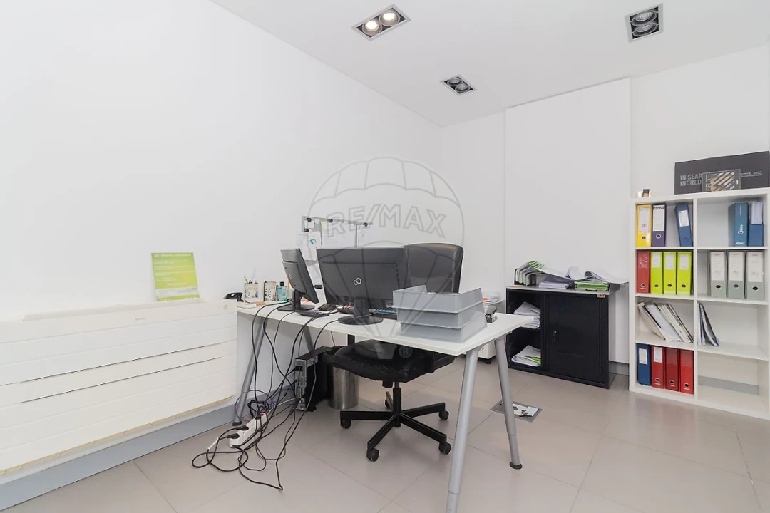 Escritório para Venda em Vila Franca de Xira Foto 22