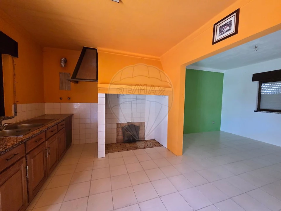 Moradia T1 para Venda em Branca Foto 23