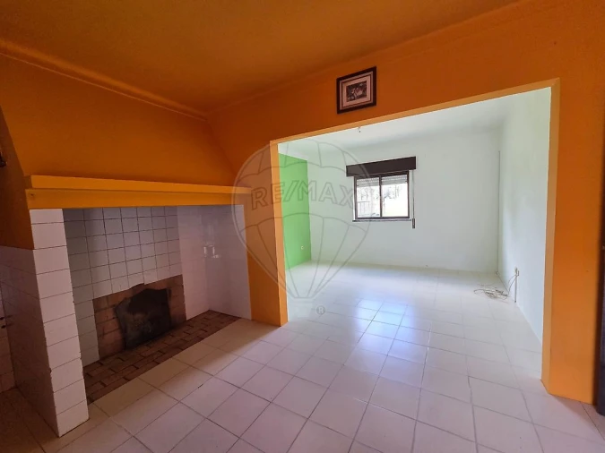 Moradia T1 para Venda em Branca Foto 13