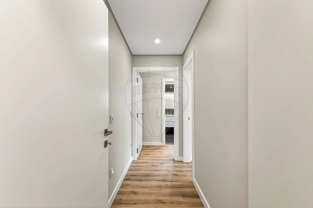 Apartamento T2 para Arrendamento em Pontinha e Famões Foto 22