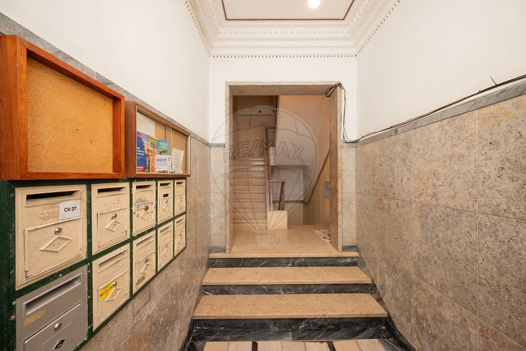 Apartamento T2 para Venda em Falagueira-Venda Nova Foto 30