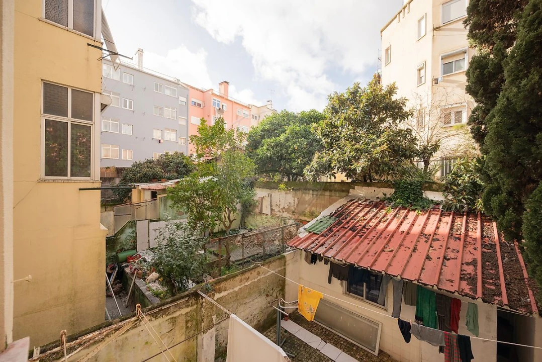 Apartamento T2 para Venda em Falagueira-Venda Nova Foto 28