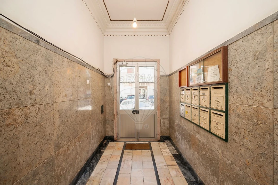 Apartamento T2 para Venda em Falagueira-Venda Nova Foto 31