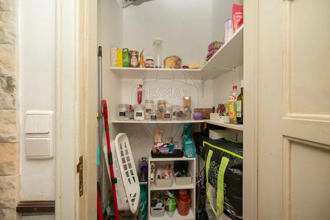 Apartamento T2 para Venda em Falagueira-Venda Nova Foto 25