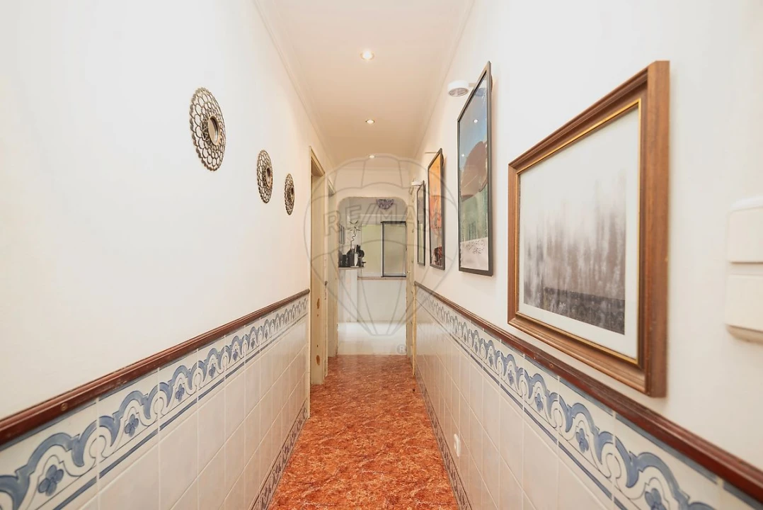 Apartamento T2 para Venda em Falagueira-Venda Nova Foto 4