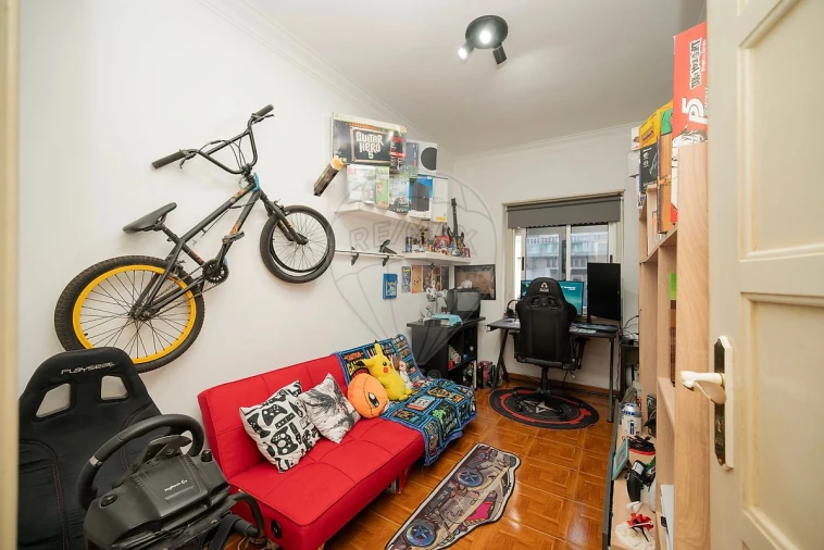 Apartamento T2 para Venda em Falagueira-Venda Nova Foto 13