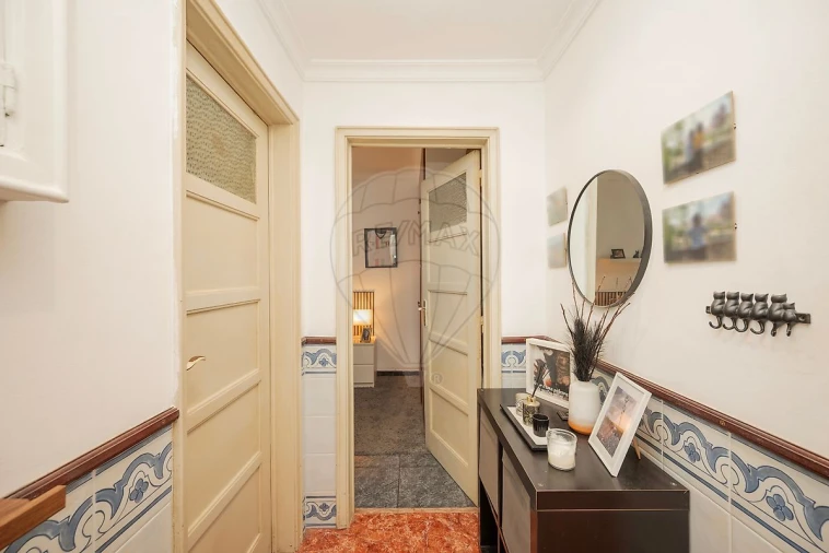 Apartamento T2 para Venda em Falagueira-Venda Nova Foto 9