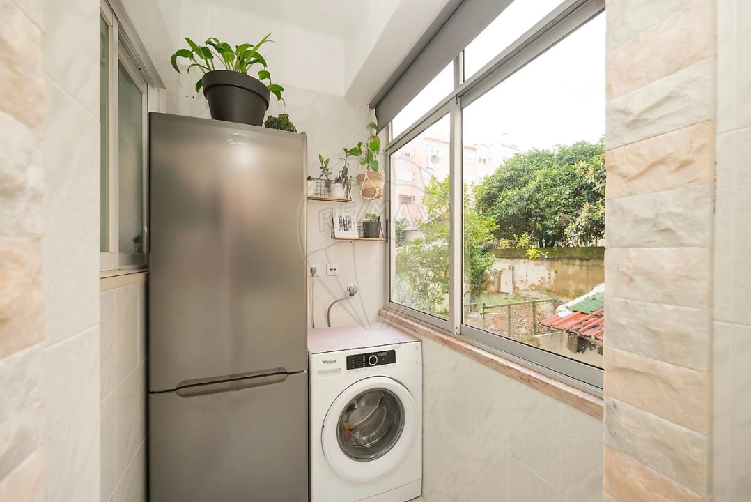 Apartamento T2 para Venda em Falagueira-Venda Nova Foto 22