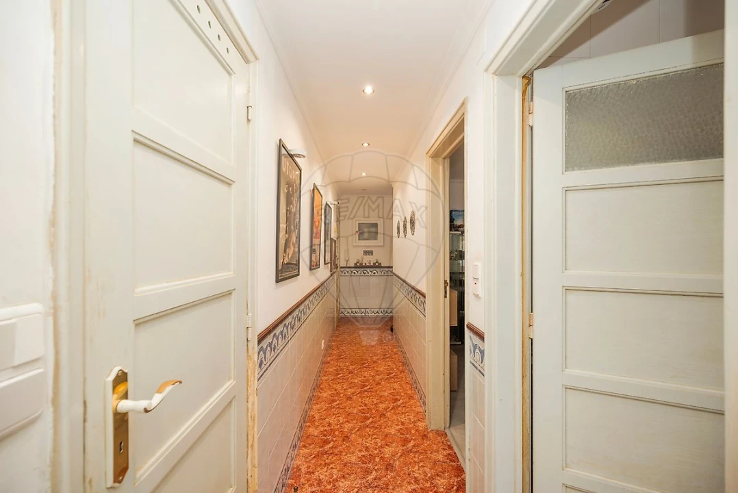 Apartamento T2 para Venda em Falagueira-Venda Nova Foto 8