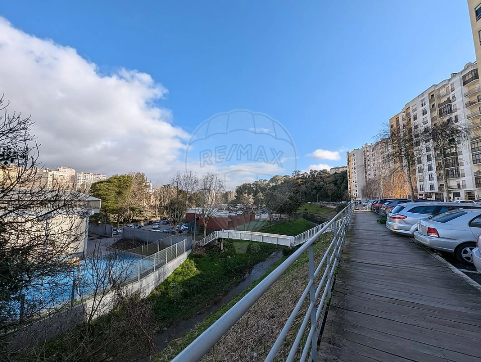 Apartamento T2 para Venda em Cacém e São Marcos Foto 11