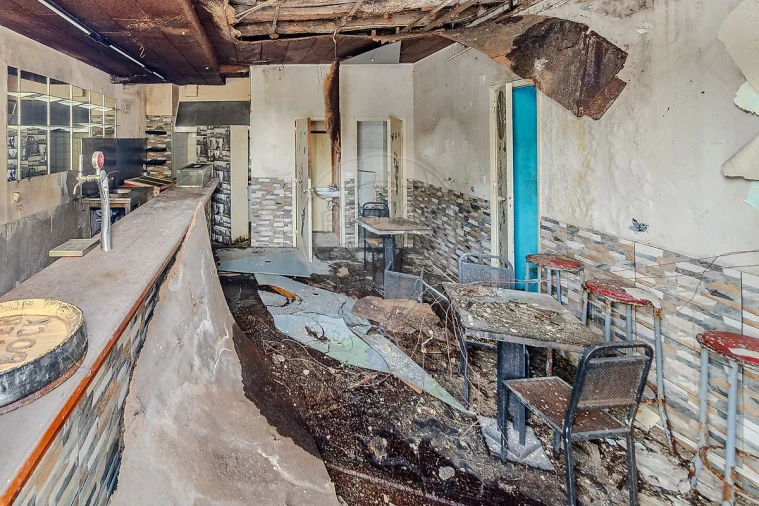 Prédio para Venda em Santa Marinha e São Pedro da Afurada Foto 8