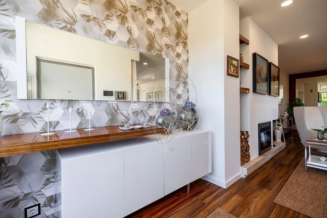 Moradia T3 para Venda em Silveira Foto 17