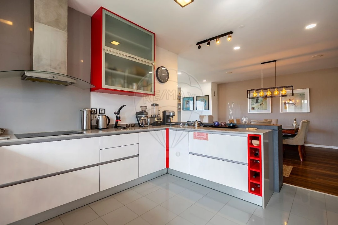 Moradia T3 para Venda em Silveira Foto 26