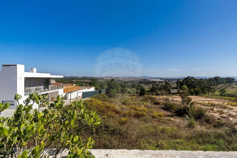 Moradia T3 para Venda em Silveira Foto 12