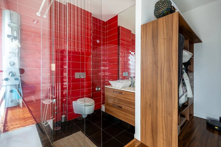 Moradia T3 para Venda em Silveira Foto 44