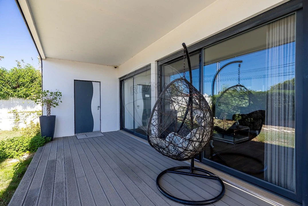 Moradia T3 para Venda em Silveira Foto 5