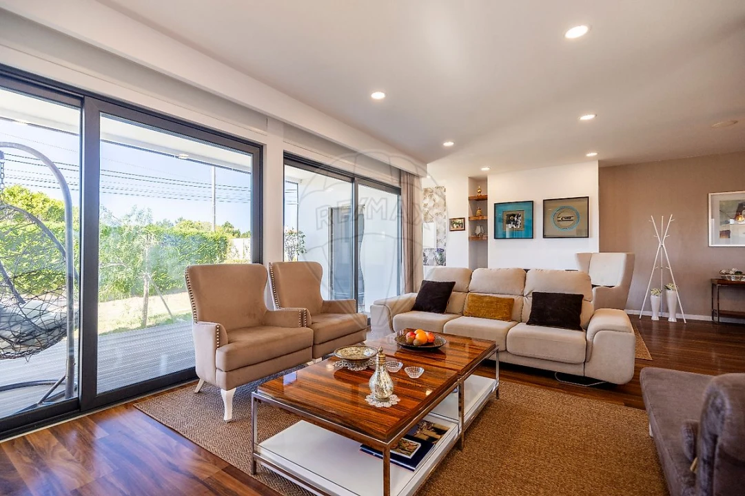 Moradia T3 para Venda em Silveira Foto 21