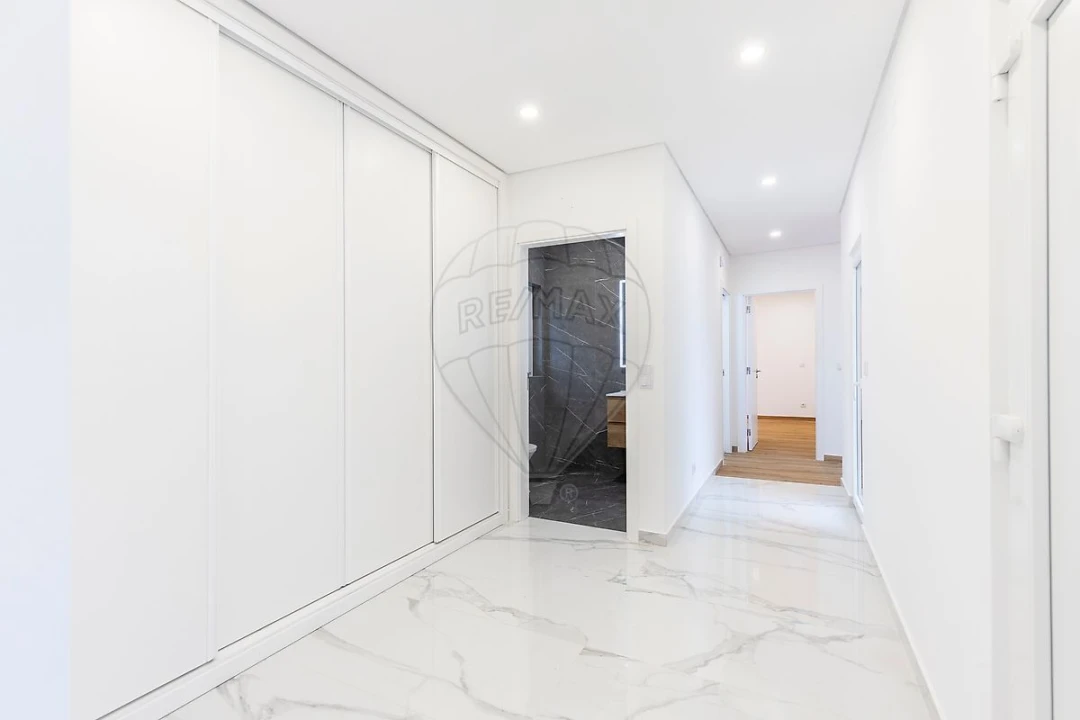 Moradia T3 para Venda em Enxara do Bispo, Gradil e Vila Franca do Rosário Foto 11