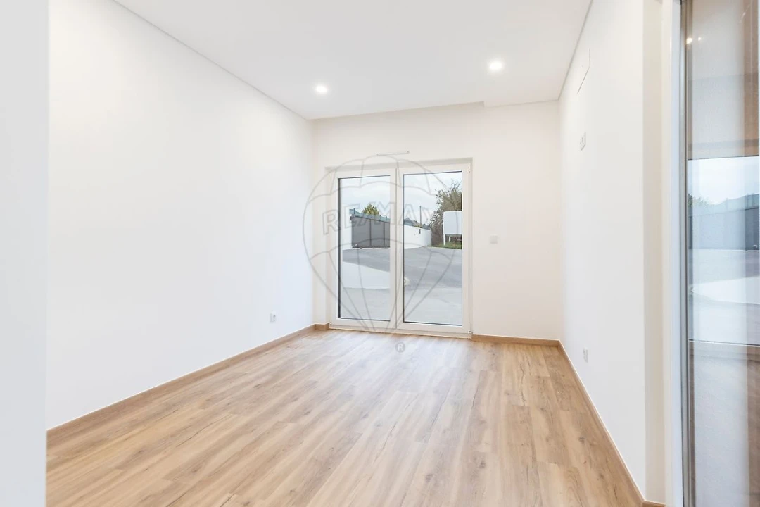 Moradia T3 para Venda em Enxara do Bispo, Gradil e Vila Franca do Rosário Foto 23