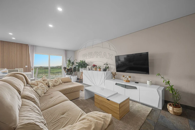 Moradia T3 para Venda em São Pedro da Cadeira Foto 8