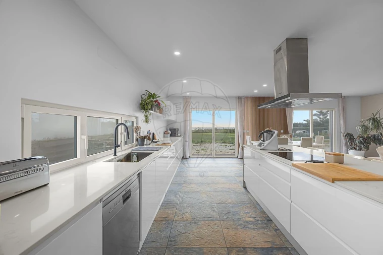 Moradia T3 para Venda em São Pedro da Cadeira Foto 9