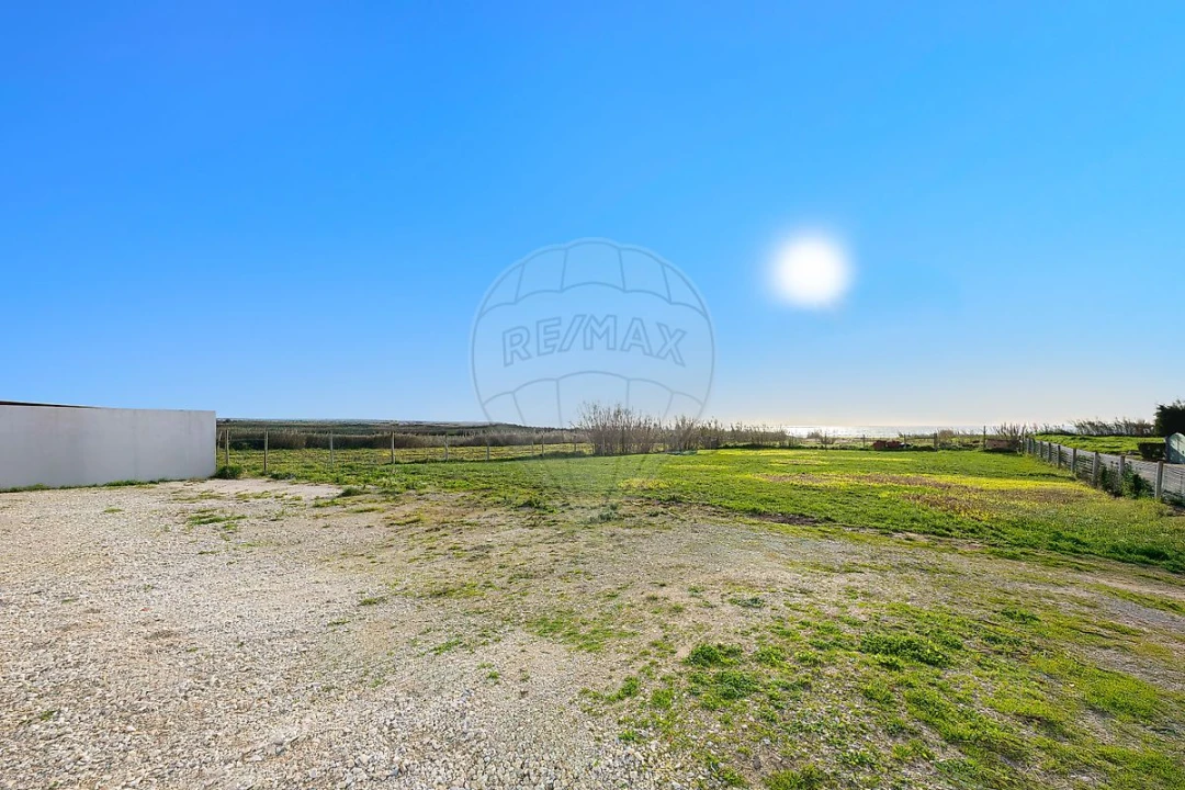 Moradia T3 para Venda em São Pedro da Cadeira Foto 28