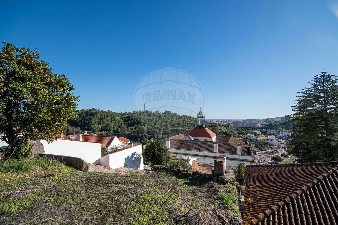 Terreno para Venda em Alenquer (Santo Estêvão e Triana) Foto 2