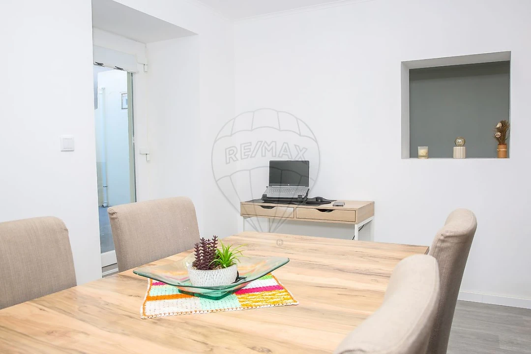 Moradia T2 para Venda em Olhalvo Foto 9