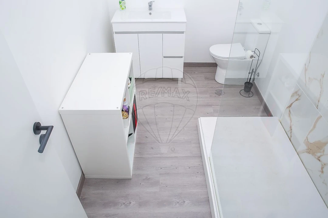 Moradia T2 para Venda em Olhalvo Foto 30