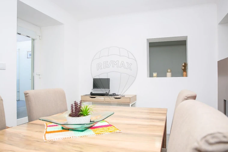 Moradia T2 para Venda em Olhalvo Foto 7