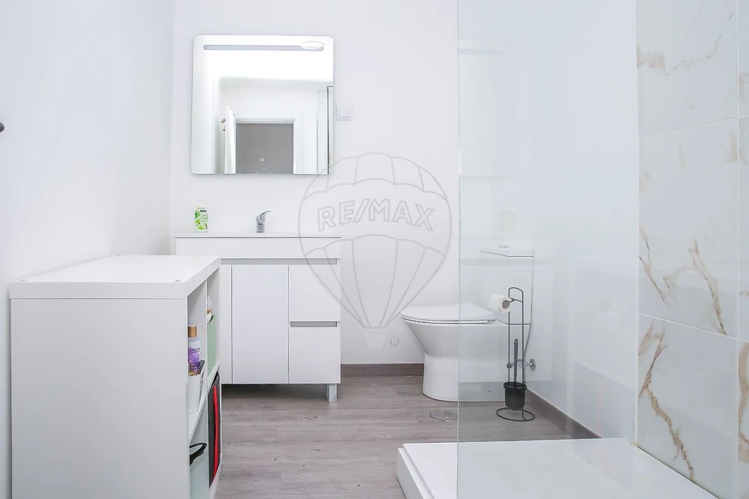 Moradia T2 para Venda em Olhalvo Foto 31