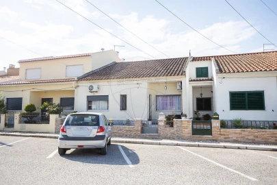 Moradia T3 para Venda em Samora Correia