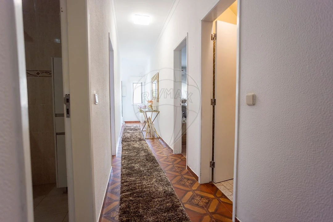 Moradia T3 para Venda em Samora Correia Foto 23