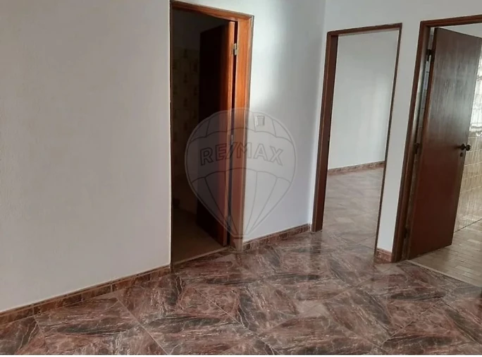 Apartamento T2 para Venda em Cacém e São Marcos Foto 12